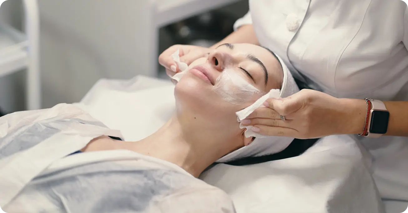 <p>Tratamentos</p>
<p>faciais</p>